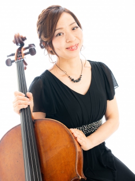 小泉　ユミ
